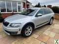 Photo 64 Skoda Octavia Scout 2.0 Tdi 4x4 Estate Air Conditioning Blue Tooth Alloys