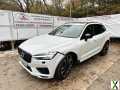 Photo 2021 VOLVO XC60 R-DESIGN PRO RECHARGE AWD PETROL ELECTRIC REPAIRABLE SALVAGE