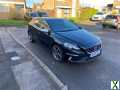 Photo Volvo V40 1.6 D2 R-Design Euro 5 (s/s) 5dr *FREE to tax*