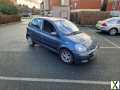 Photo 2004 toyota yaris blue edition