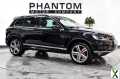 Photo 2017 Volkswagen Touareg 3.0 TDI V6 BlueMotion Tech R-Line Plus Tiptronic 4WD Eur