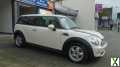 Photo MINI MINI COOPER CLUBMAN White Auto Petrol, 2009