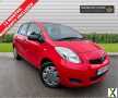 Photo 2009 Toyota Yaris 1.0 T2 VVT-I 5d 68 BHP Hatchback Petrol Manual