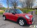 Photo MINI Hatch 1.5 Cooper D Auto Euro 6 (s/s) 5dr Diesel Automatic