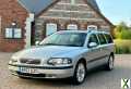 Photo Volvo V70 2.4 Estate Petrol