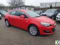 Photo 2014 Vauxhall Astra 1.6 16v Excite Euro 5 5dr HATCHBACK Petrol Manual