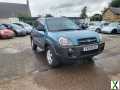 Photo Hyundai TUCSON 2.0 GSi 5dr SUV, Alloy Wheels, Remote central Locking, Low Mileage