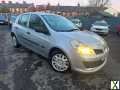 Photo RENAULT CLIO 1.4 16V Expression 5dr