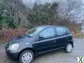 Photo TOYOTA YARIS 1.0 GS VVTI 2001 Y REG BLACK 5 DOOR MOT FEBRUARY 15TH 2024 LOW INSURANCE 48+MPG