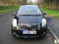 Photo Toyota Yaris - 1.3 VVT-I SR - Hatchback - 5dr - Petrol - Manual - Black