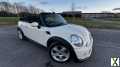 Photo Mini Convertible Cooper D 1.6 Diesel cabriolet white