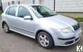 Photo Cheap Skoda Fabia 1.9 Tdi Pd Full Service History 5 Door Low Insurance (Clio Corsa Polo Golf)