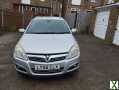 Photo Well-Maintained Automatic Transmission Vauxhall Astra Model 2007 Estate with 5 doors For Sale