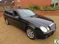 Photo MERCEDES E CLASS E250 V6 ESTATE W211 - 17K MILES 1 OWNER FROM NEW (JAPAN)