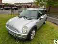 Photo Mini hatchback low mileage