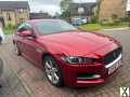 Photo 2016 Jaguar XE R-SPORT 4-Door Diesel