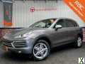 Photo 2014 Porsche Cayenne 3.0 PLATINUM EDITION D V6 TIPTRONIC 5d 245 BHP Estate Diese