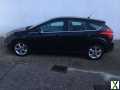 Photo 2012 FORD FOCUS ZETEC 1.6, 5 DOORS BLACK