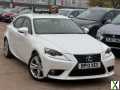 Photo Lexus IS 2.5 300h Executive Edition Saloon 4dr Petrol Hybrid E-CVT Euro 5 (s/s)