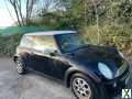 Photo MINI COOPER 1.6 PETROL 54 REG BLACK WHITE ROOF 3 DOOR MOT APRIL 14TH 2025 FULL LEATHER 40+MPG