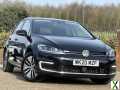 Photo Volkswagen e-Golf e-Golf Hatchback Electric Automatic