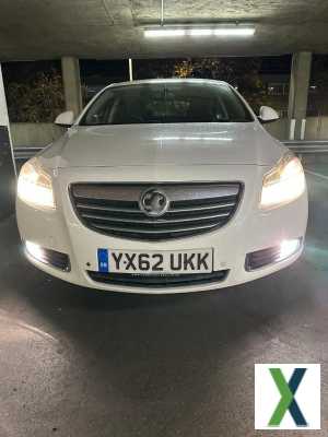 Photo Vauxhall Insignia White - 2012