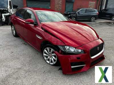 Photo 2016 66 JAGUAR XF R SPORT 2.0 D AUTO DIESEL X260 Salvage Damaged