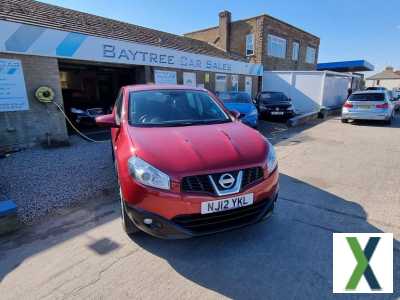 Photo NISSAN QASHQAI ACENTA Red Manual Petrol, 2012