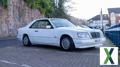 Photo 1995 Mercedes Benz, E220, Coupe, (w124)