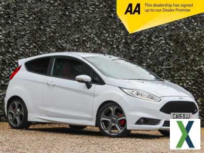 Photo 2015 Ford Fiesta 1.6 EcoBoost ST-3 3dr HATCHBACK PETROL Manual