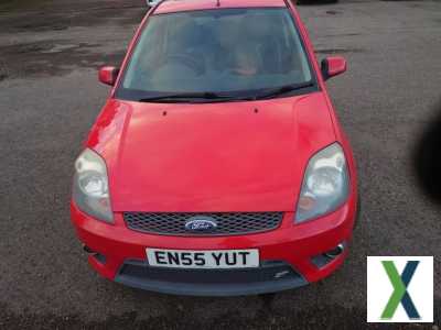 Photo Ford Fiesta ST150