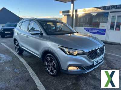 Photo 2019 MG MG ZS 1.5 EXCLUSIVE 5d 105 BHP Hatchback Petrol Manual