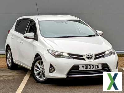 Photo 2013 Toyota Auris 1.4 D-4D Excel Euro 5 (s/s) 5dr HATCHBACK Diesel Manual