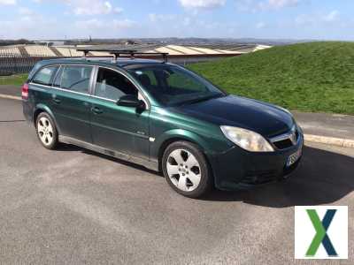 Photo Vauxhall vectra estate 1.9cdti elite fsh x2 keys long mot