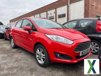 Photo 2015 Ford Fiesta 1.25 Zetec Euro 6 5dr HATCHBACK Petrol Manual