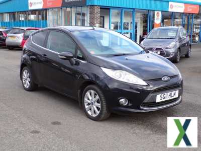 Photo 2011 Ford Fiesta 1.25 Zetec Hatchback 3dr Petrol Manual (129 g/km 81 bhp)