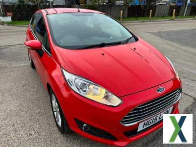 Photo 2015 Ford Fiesta 1.25 Zetec Euro 6 5dr HATCHBACK Petrol Manual