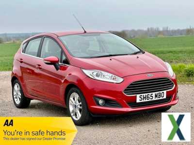 Photo 2015 Ford Fiesta 1.25 Zetec Euro 6 5dr HATCHBACK Petrol Manual