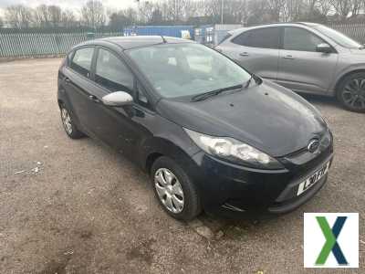 Photo 2011 61reg Ford Fiesta 1.6 Tdci Black 5 Door