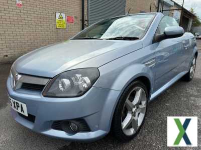 Photo 2005 Vauxhall Tigra 1.8i 16V Sport 2dr CONVERTIBLE Petrol Manual