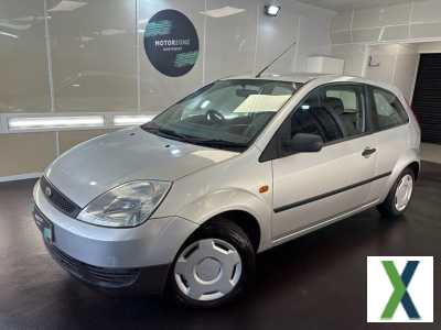 Photo 2004 Ford Fiesta 1.2 FINESSE 16V 3d 74 BHP Hatchback Petrol Manual