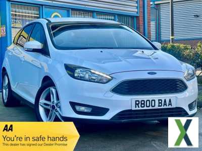 Photo 2015 Ford Focus 1.0T EcoBoost Zetec Euro 6 (s/s) 5dr HATCHBACK Petrol Manual